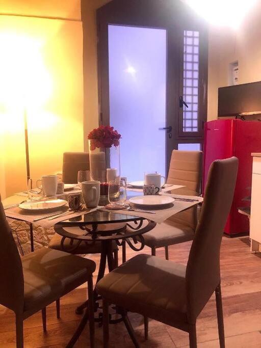 Apartamento Al Vecchio Arco A Bari Vecchia Exterior foto